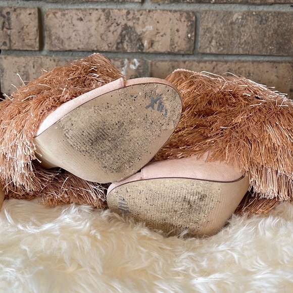 Nelly Bernal Mambo Champagne Fringe Open Toe Stiletto High Heels - Picture 11 of 12